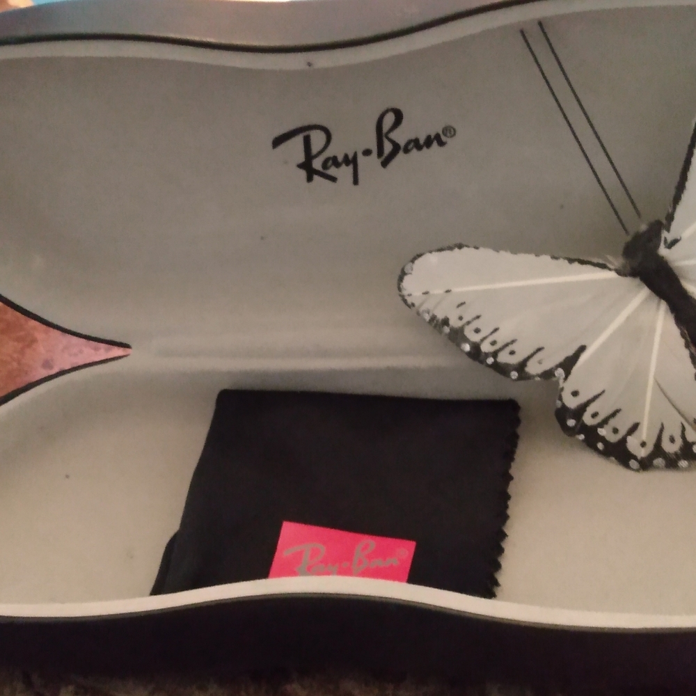 Ray Ban case - Picture 5 of 5
